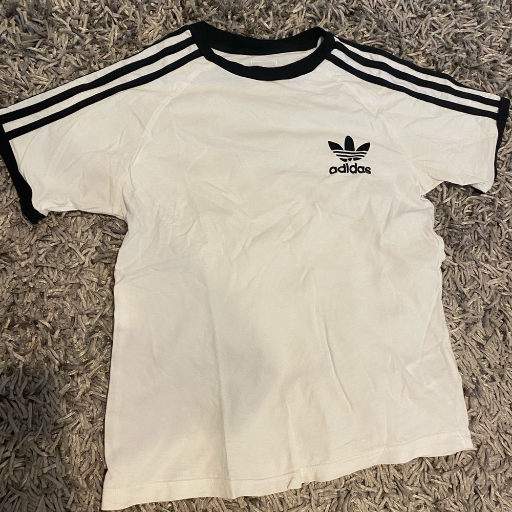 Adidas t shirt